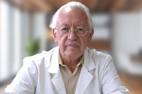 Dr. Marcelo E. Cruz